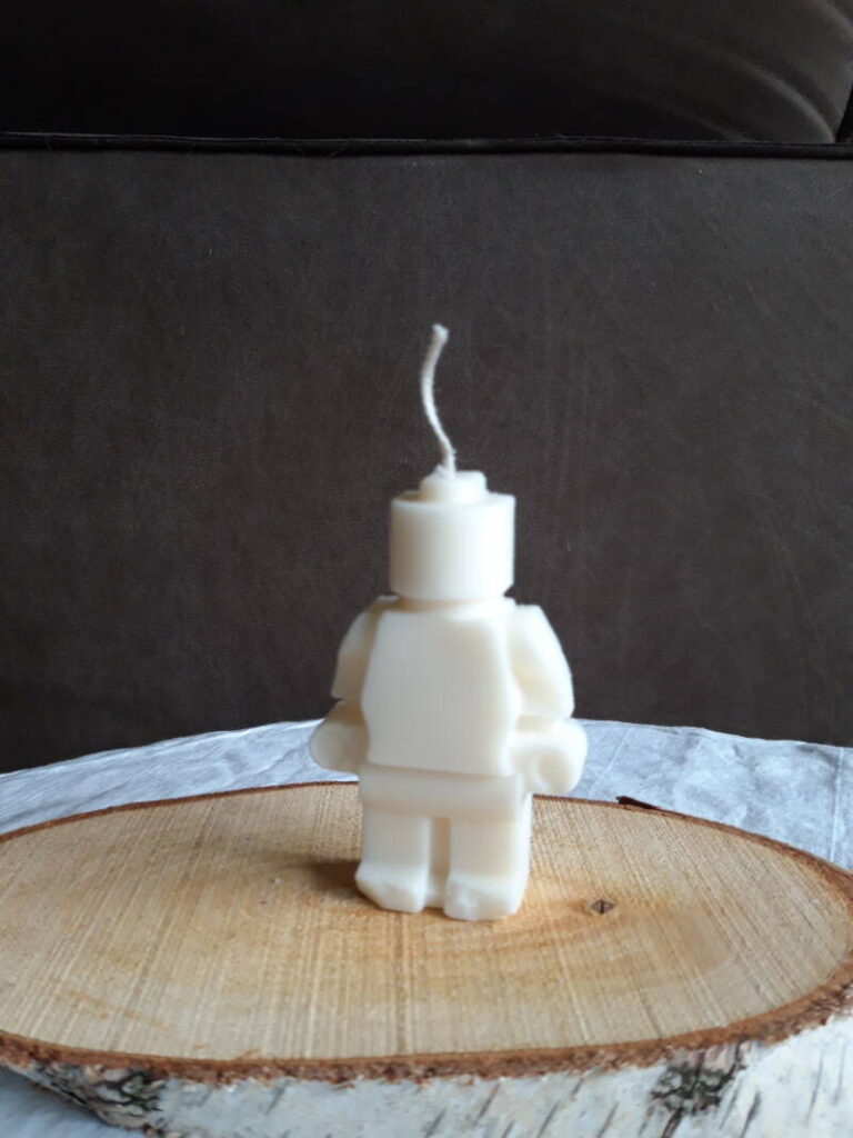 Robot poppetjes kaars – lego- candle- decoratie- handmade